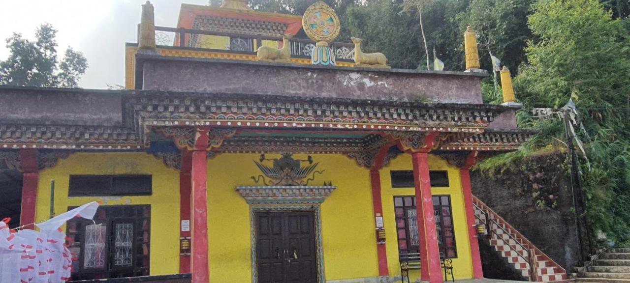 New Bloom Homestay Kurseong Bagian luar foto